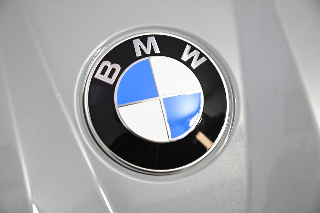 Thumbnail: 2025 BMW X3 - 14