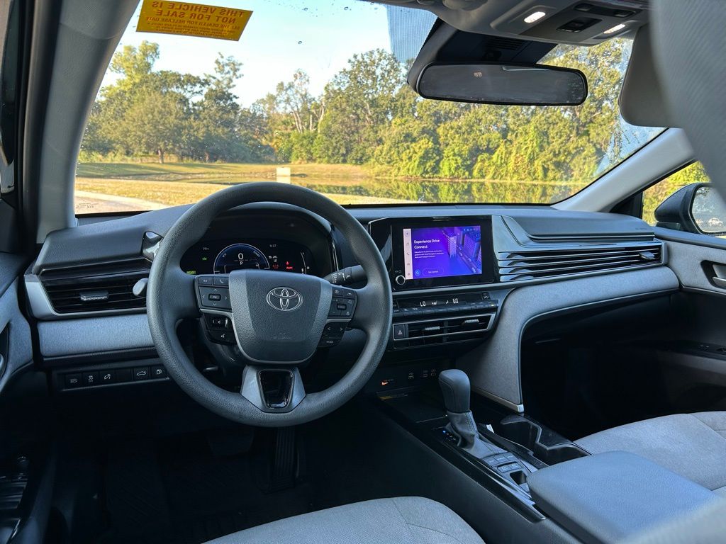 Thumbnail: 2025 Toyota Camry - 12