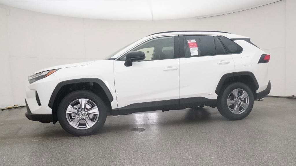 Thumbnail: 2025 Toyota RAV4 - 21