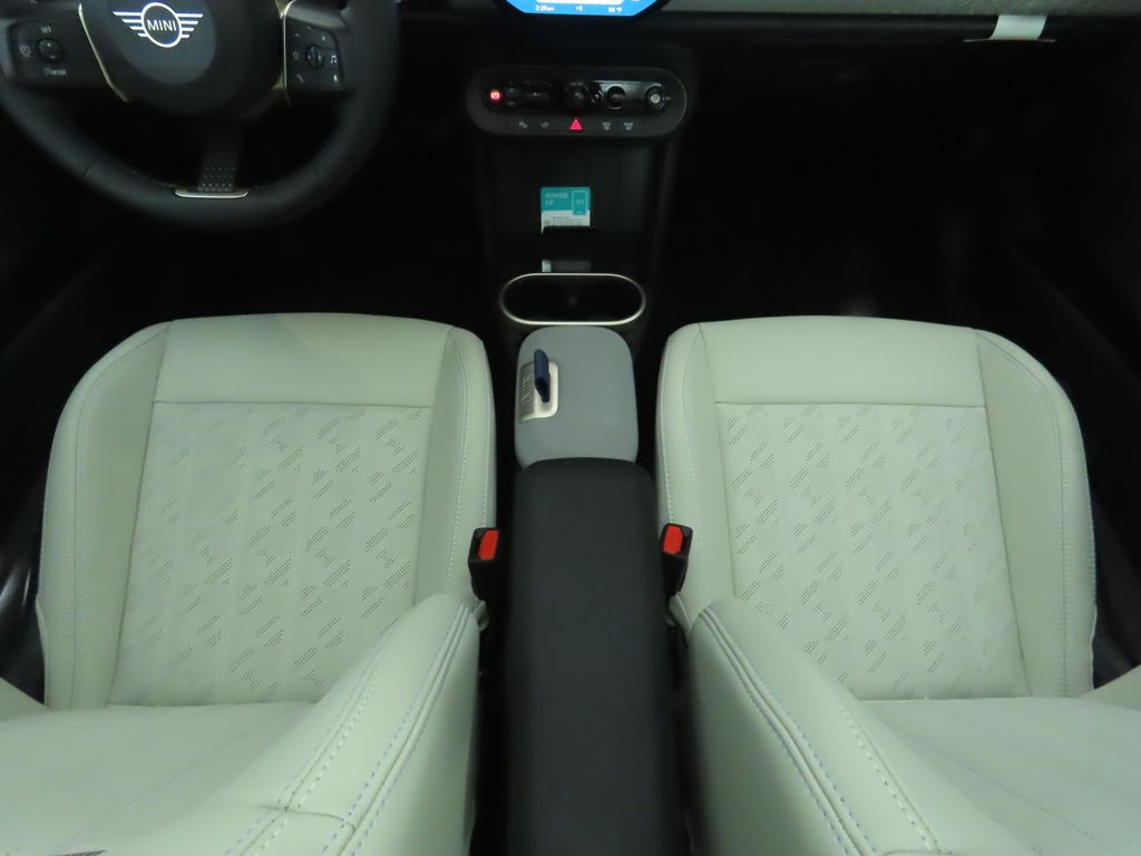 Thumbnail: 2026 MINI Cooper - 18