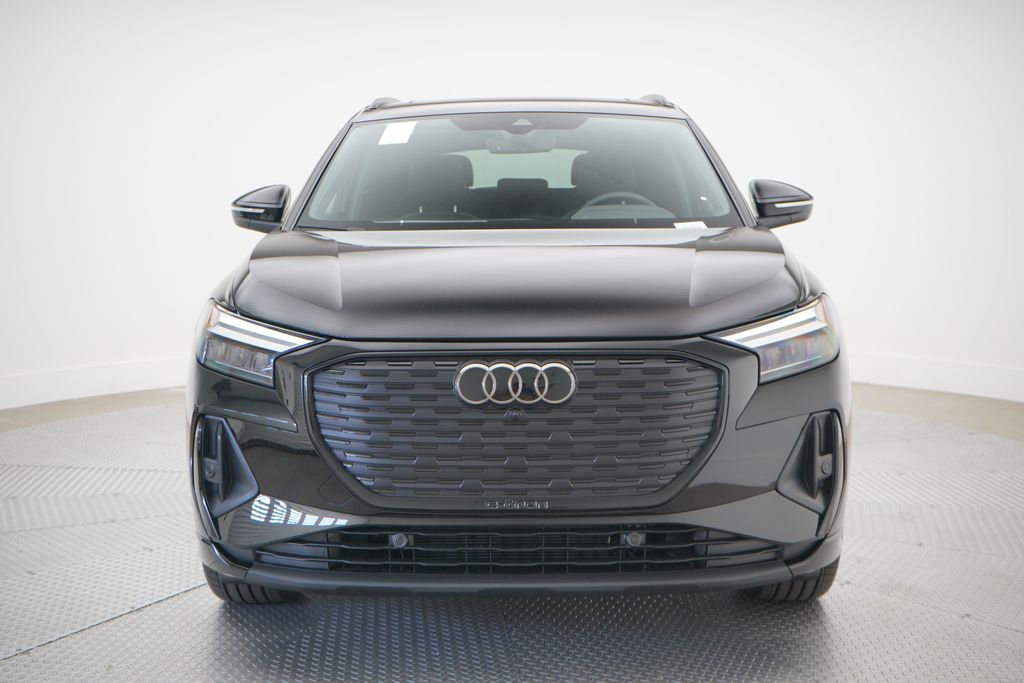 2025 Audi Q4 e-tron  5