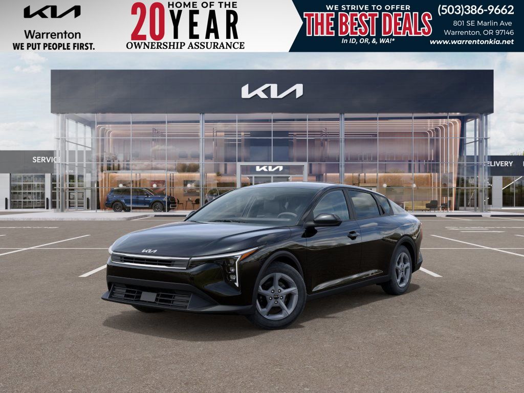 2025 Kia K4 LXS