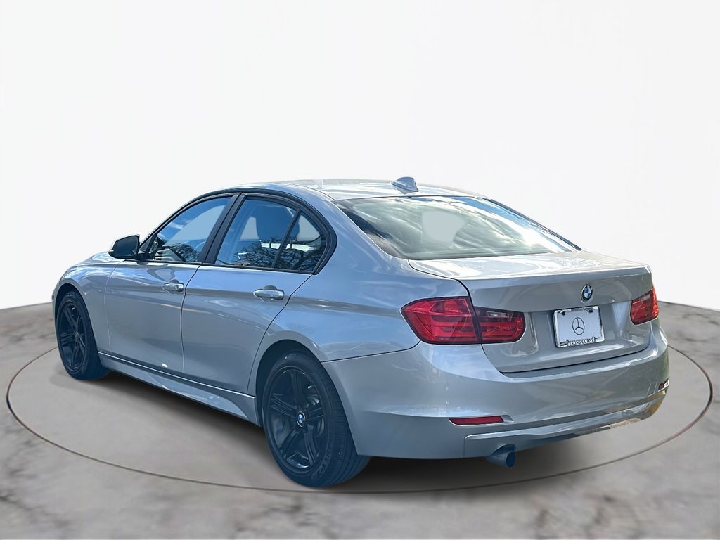 Thumbnail: 2015 BMW 3 Series - 11