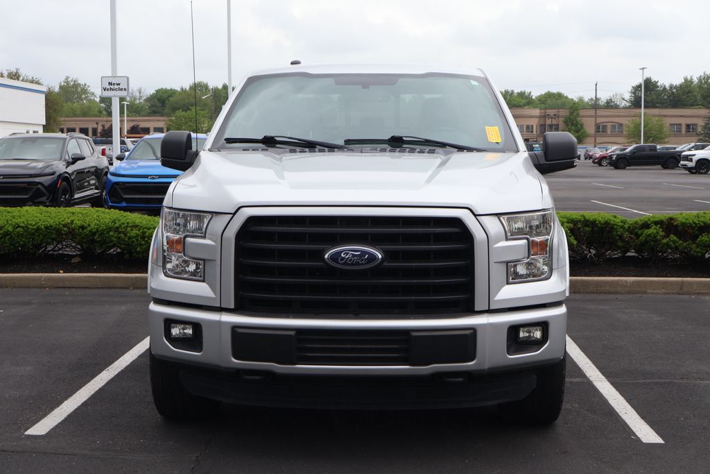2016 Ford F-150 XLT 2