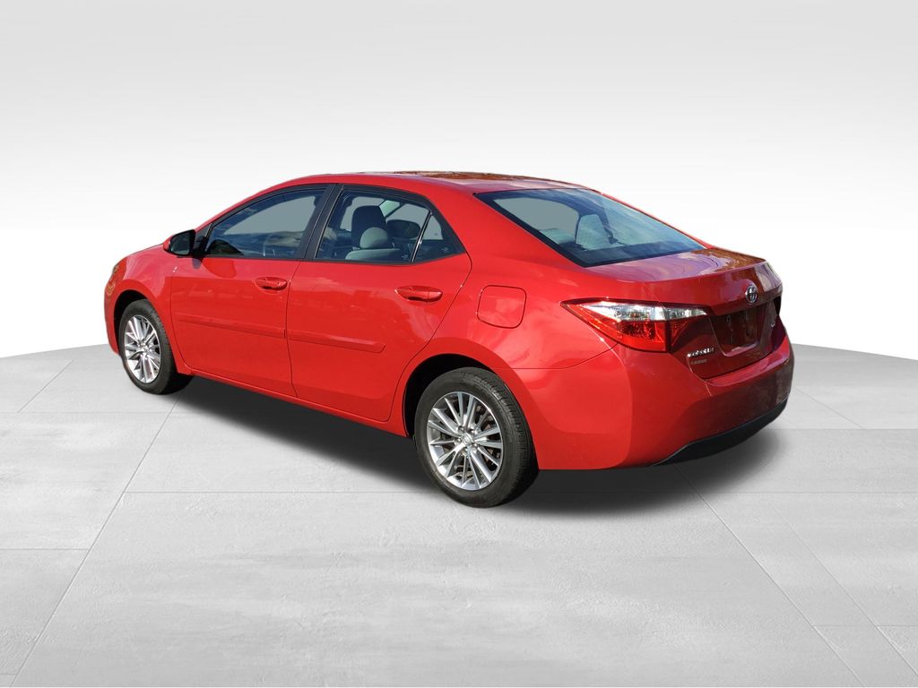 Thumbnail: 2014 Toyota Corolla - 3