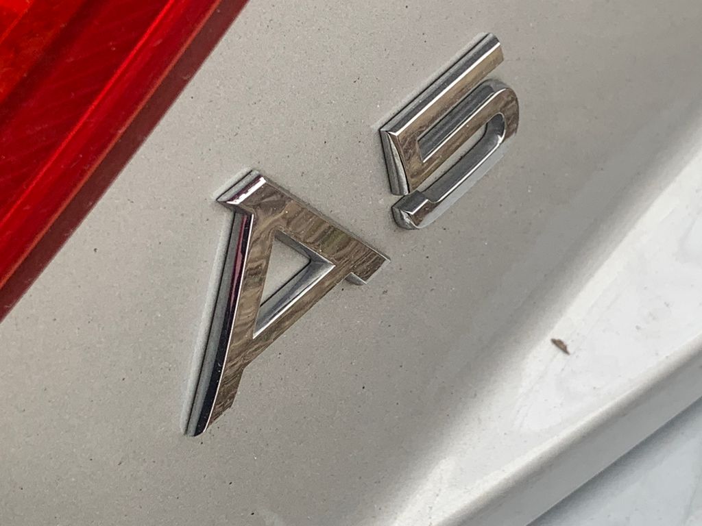 Thumbnail: 2009 Audi A5 - 8