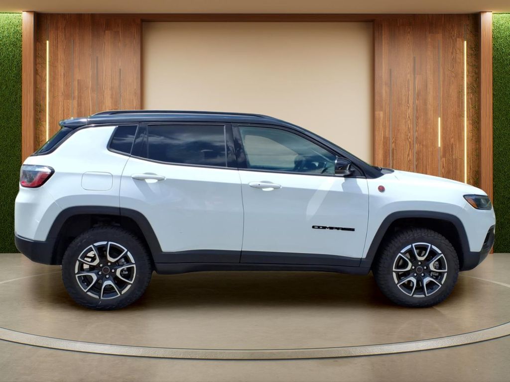 JeepCompass35