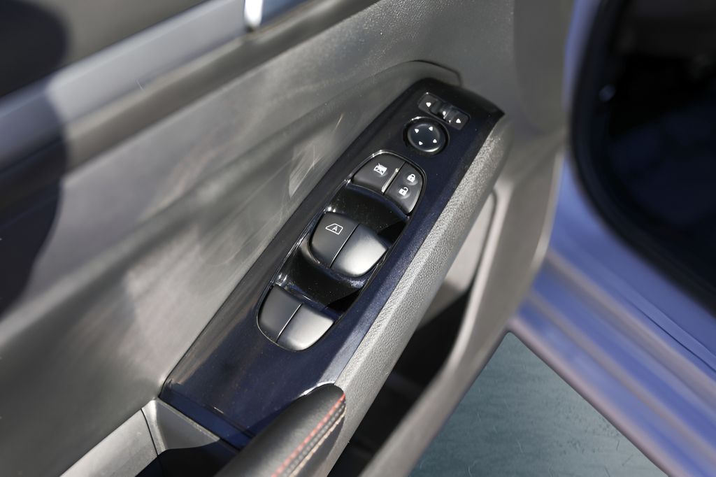 Used Car 2024 Nissan Altima  2.5 Sr For Sale Under $25,000 In Austin, Texas