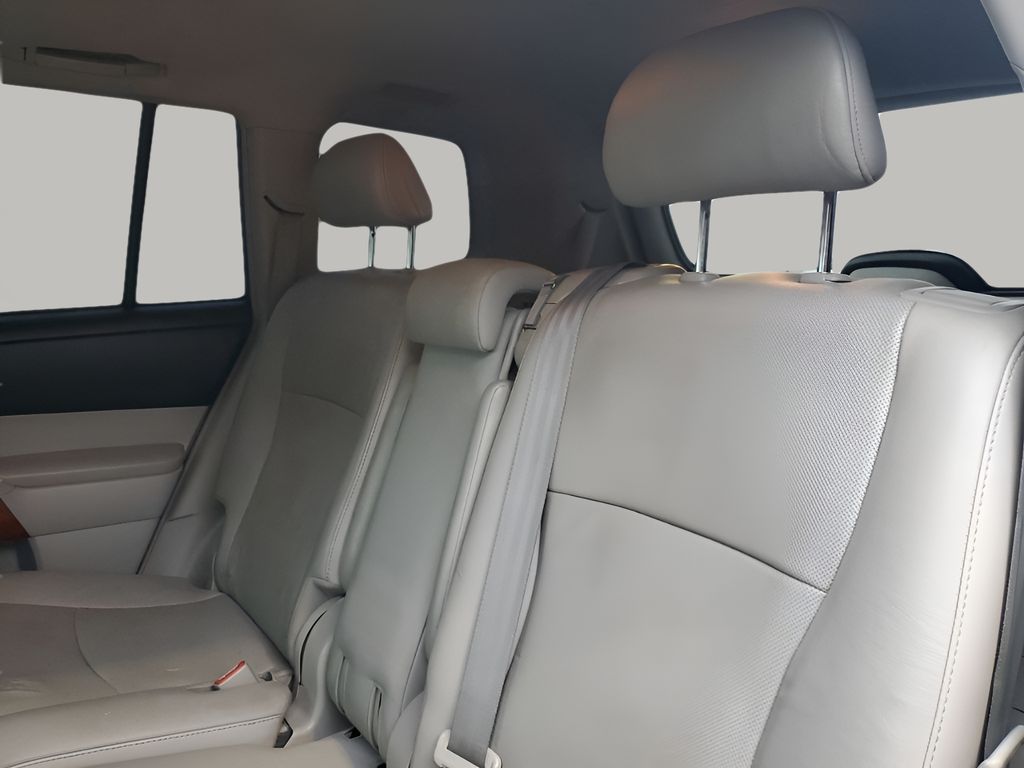 Used Car 2012 Toyota Highlander  Limited For Sale Under $12,000 In Austin, Texas