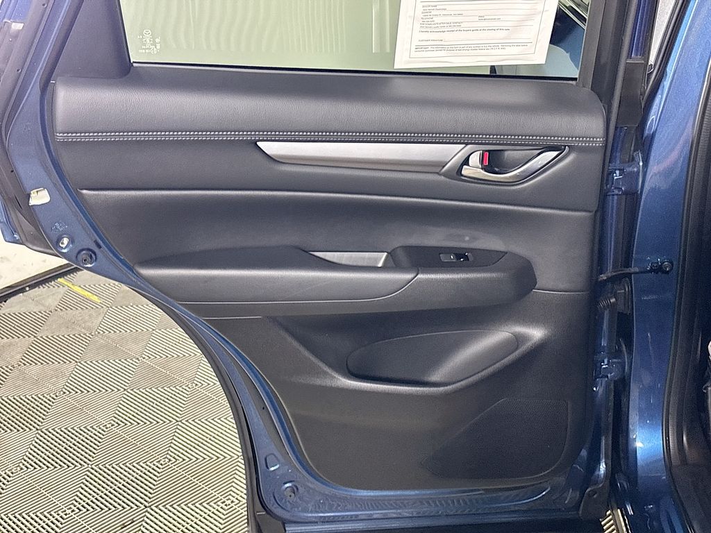 2022 Mazda CX-5 2.5 S Preferred Package