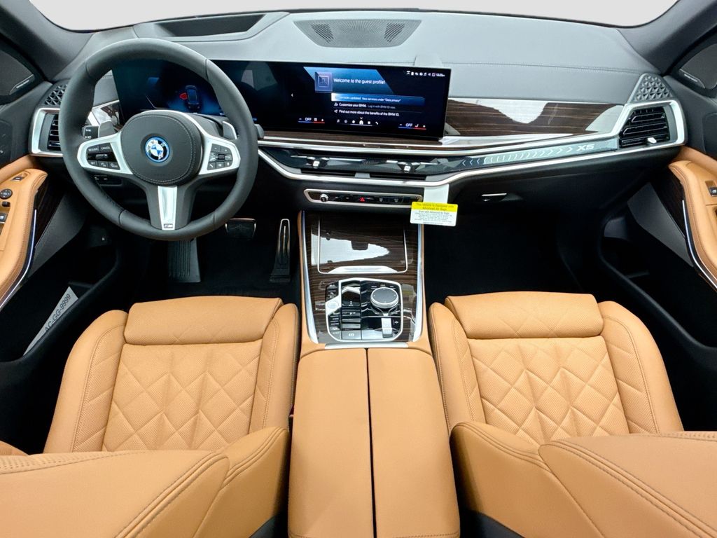 Thumbnail: 2026 BMW X5 - 13