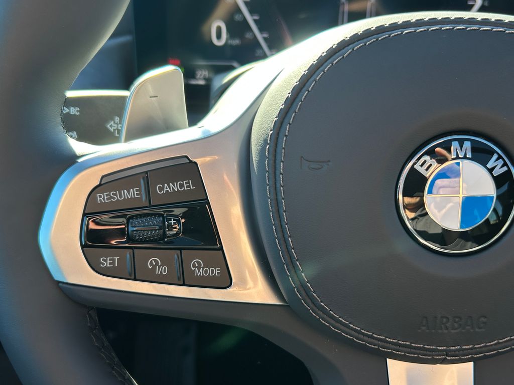 Thumbnail: 2026 BMW X7 - 19