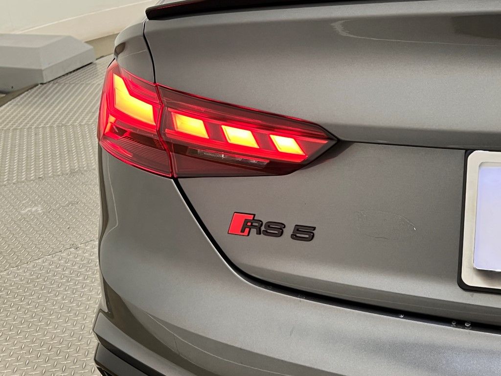 Thumbnail: 2021 Audi RS 5 - 8
