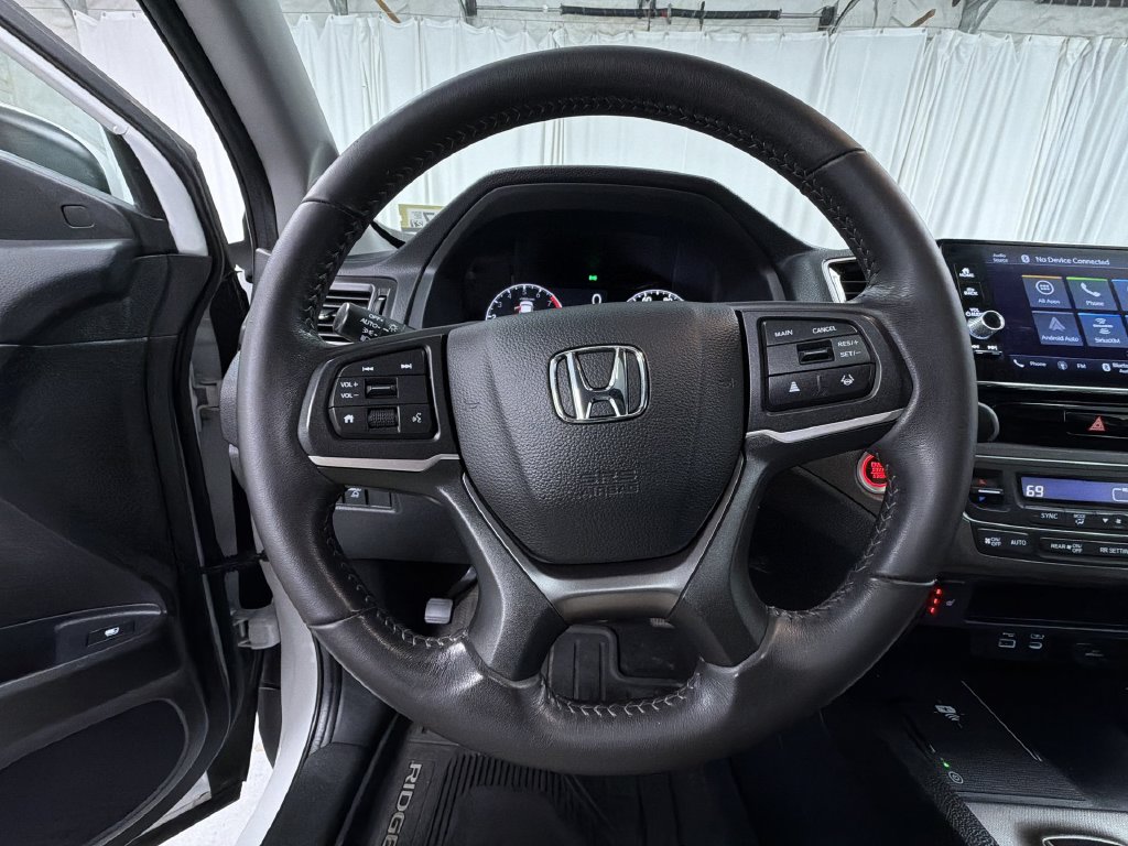 Used 2025 Honda Ridgeline Truck