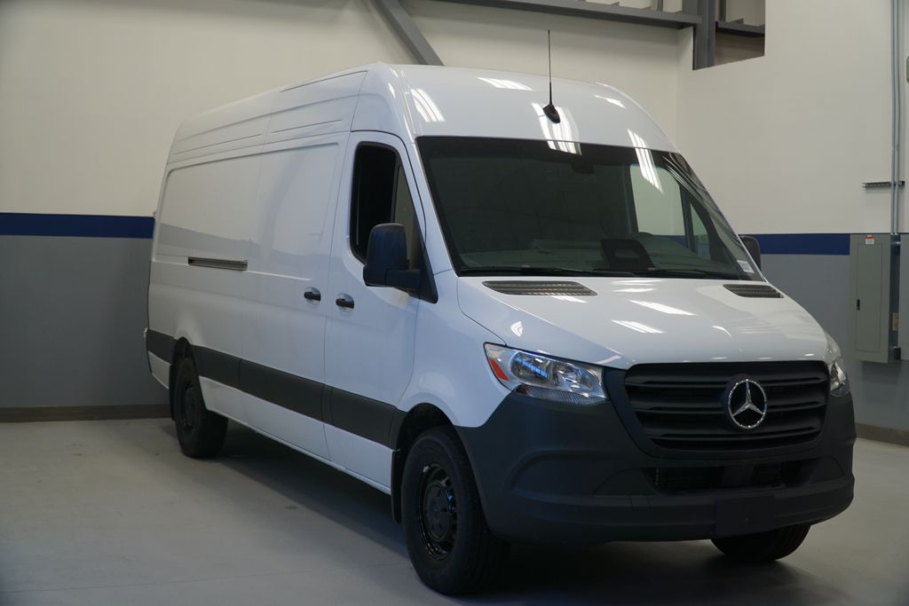 2025 Mercedes-Benz Sprinter Cargo Van Rear-Wheel Drive 9-Speed Automatic