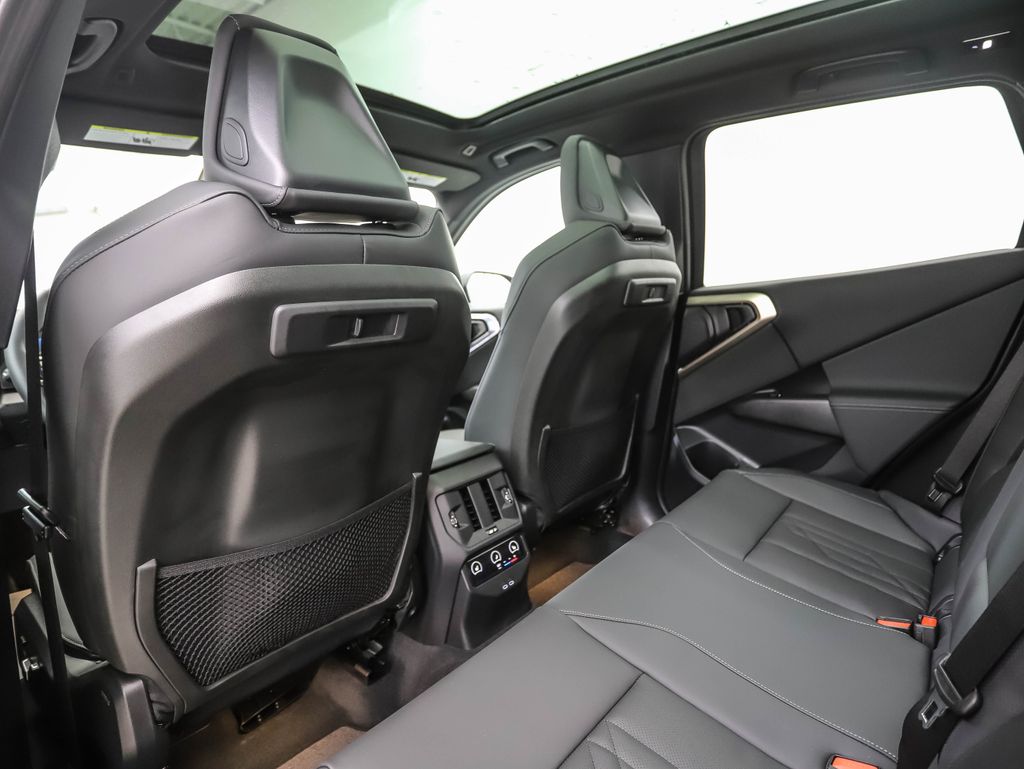 2025 BMW X3 3.0i 21