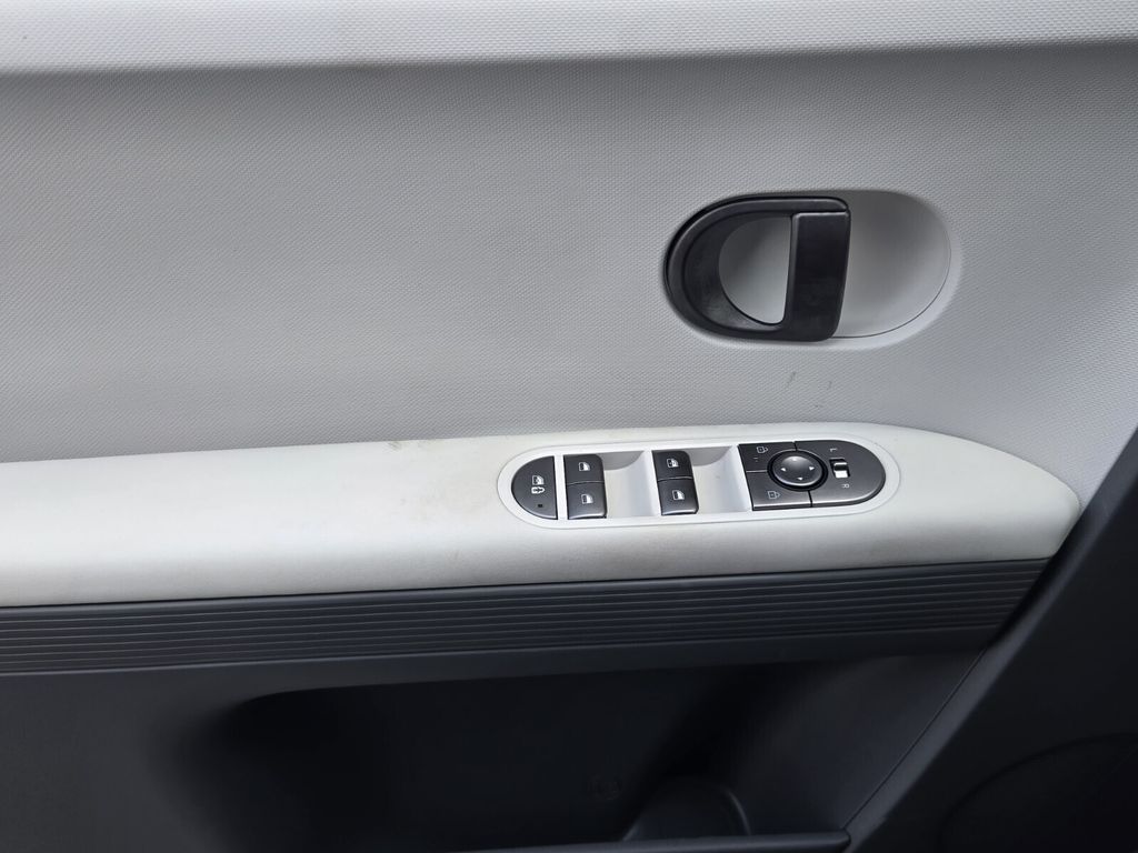 2025 Hyundai Ioniq - $27,599