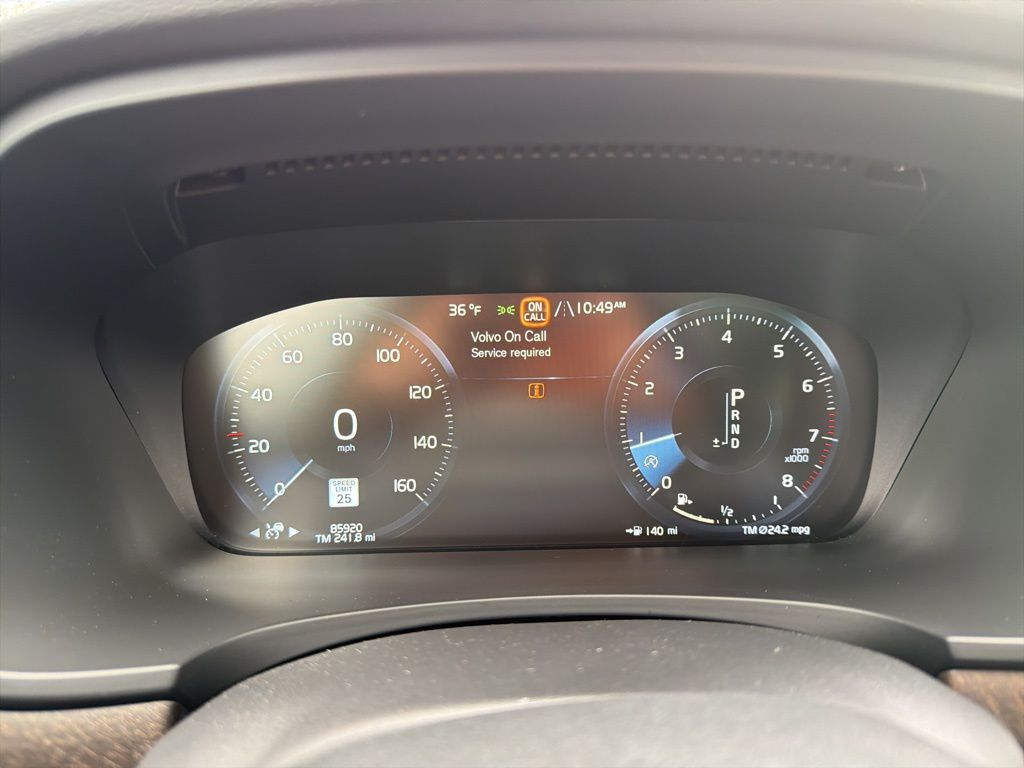 Thumbnail: 2018 Volvo S90 - 28