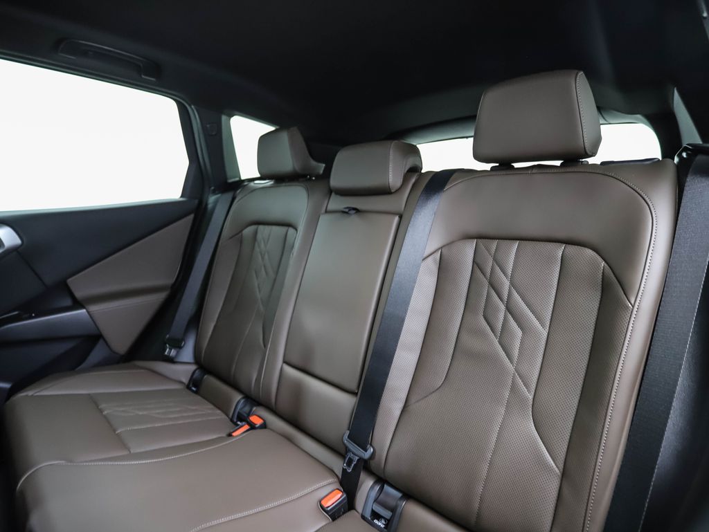 Thumbnail: 2026 BMW X3 - 24