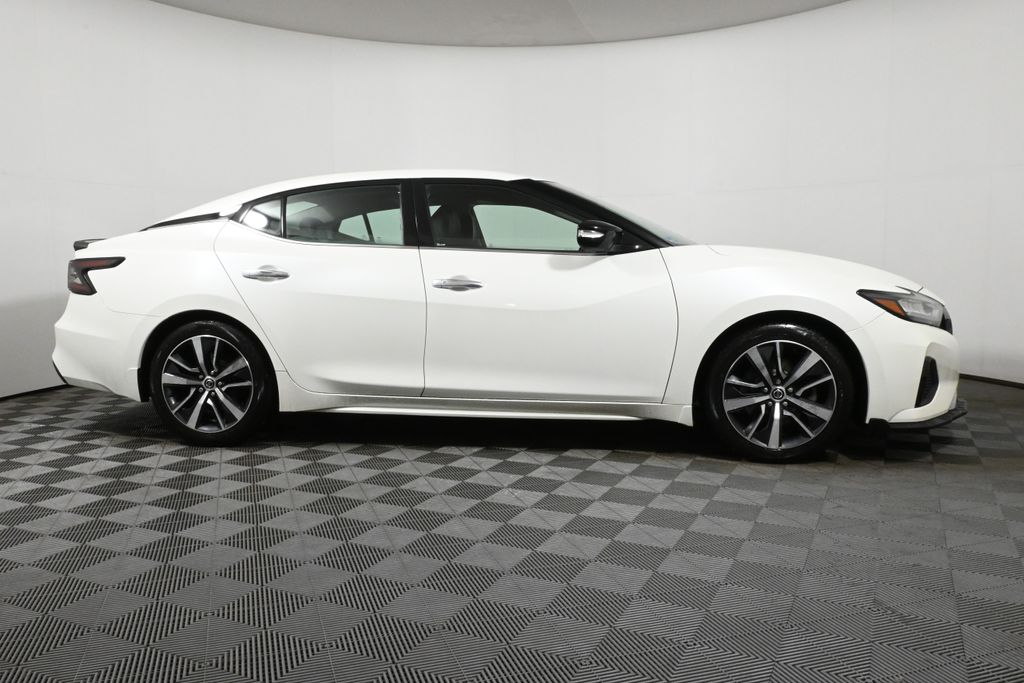 2019 Nissan Maxima 3.5 SV 9