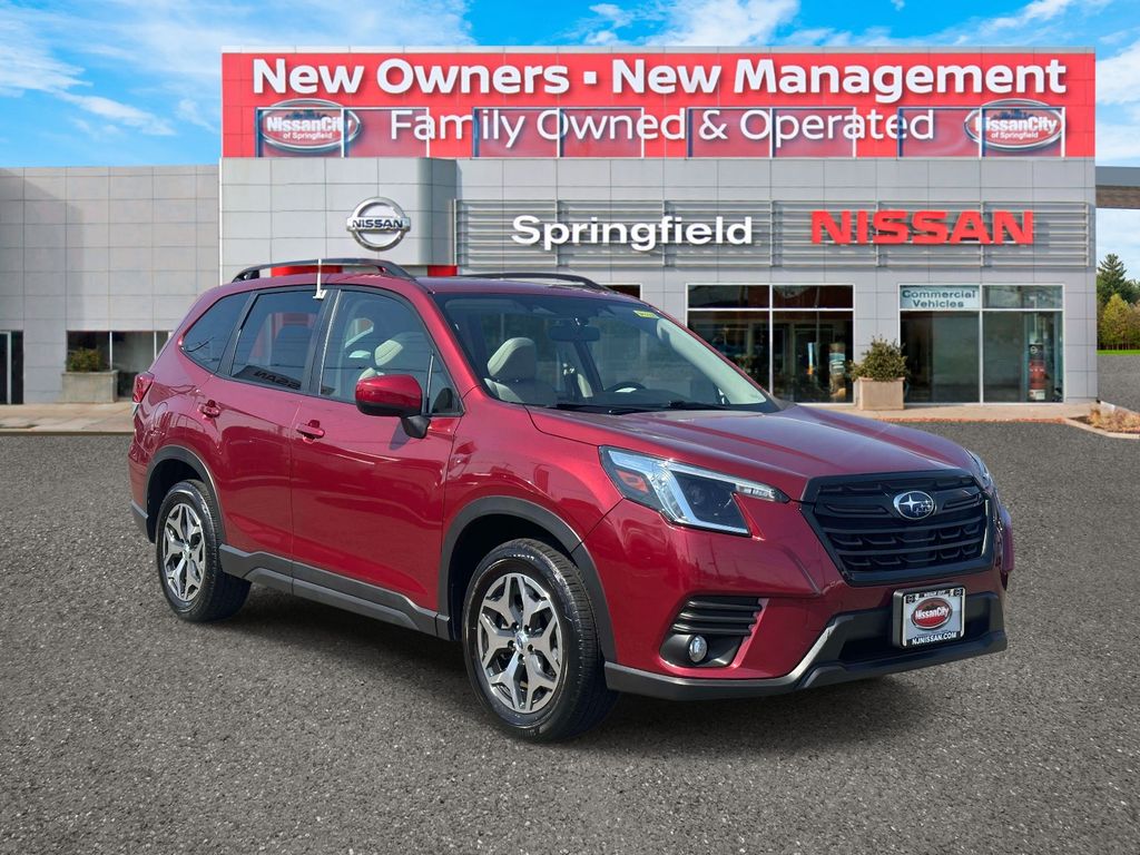 2023 Subaru Forester Premium Crossover AWD