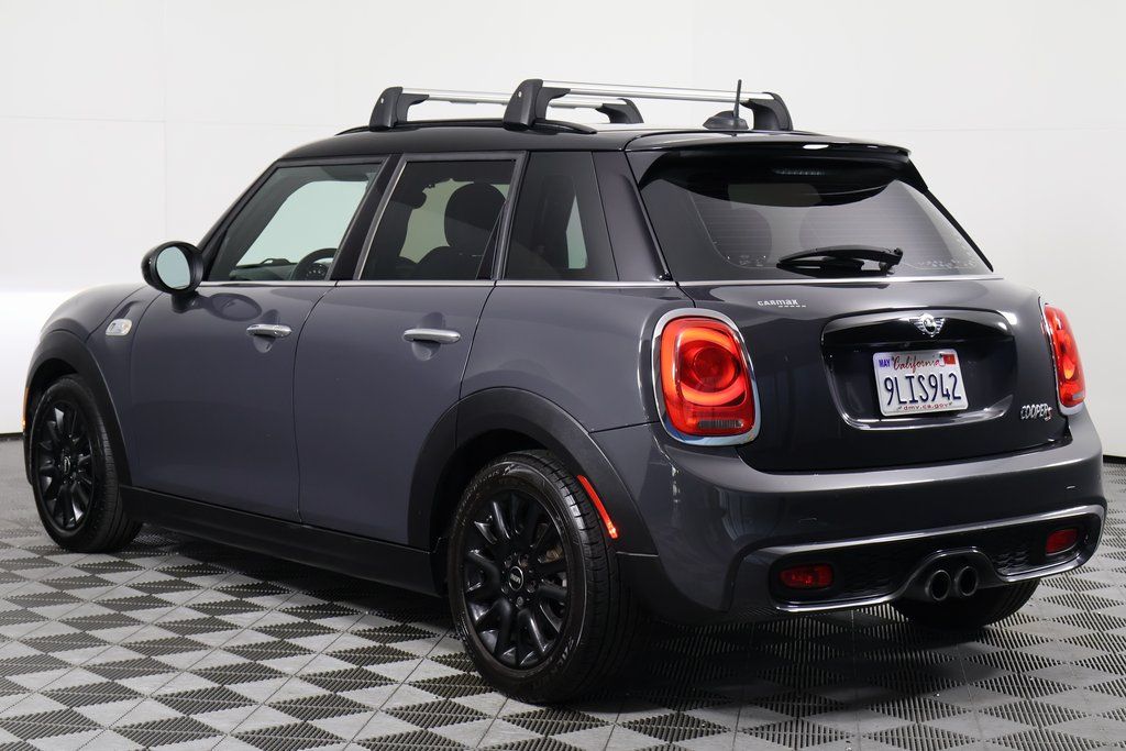 Thumbnail: 2017 MINI Cooper - 6