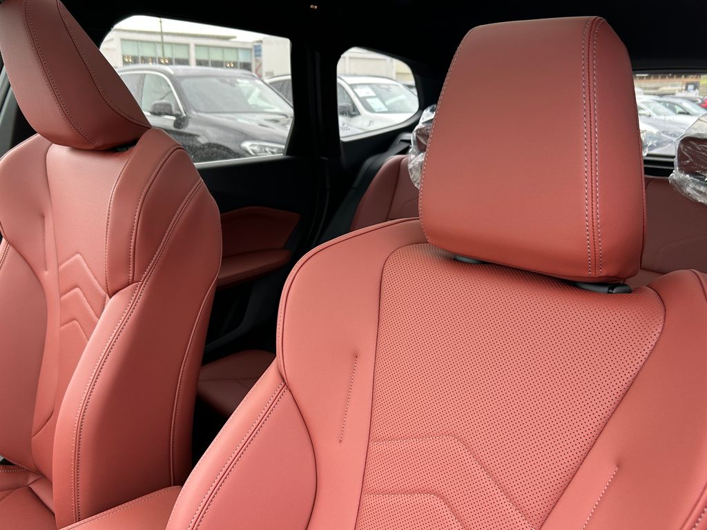 Thumbnail: 2026 BMW X1 - 14