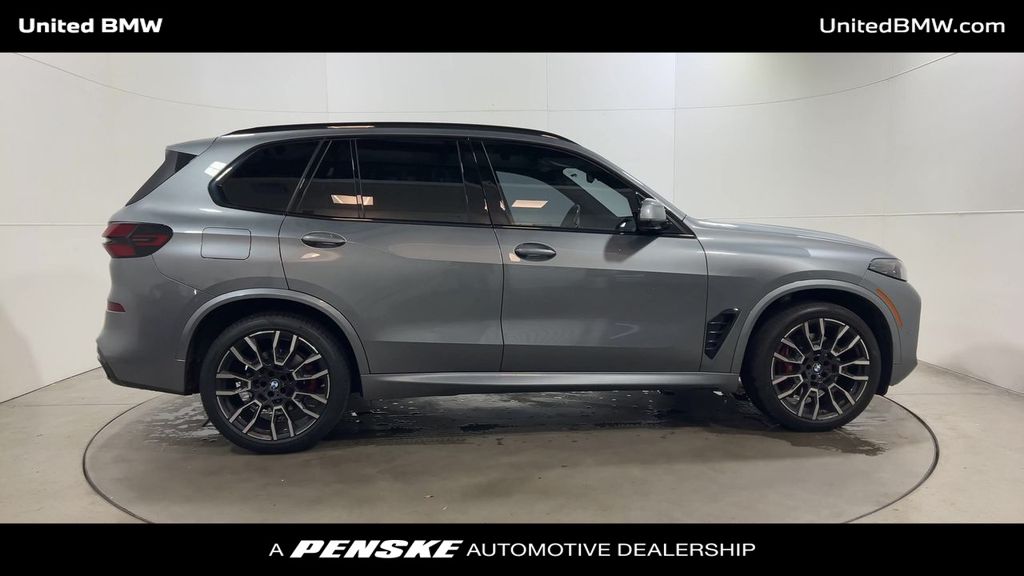 Thumbnail: 2024 BMW X5 - 9