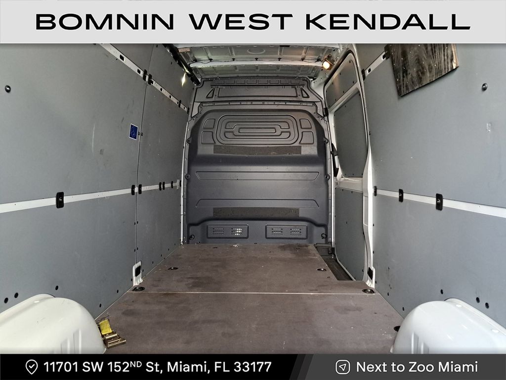 2025 Mercedes-Benz Sprinter 2500 Cargo 170 WB photo