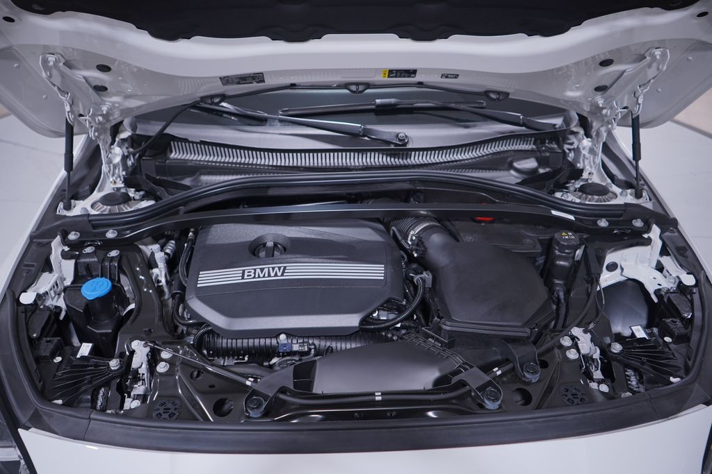 Thumbnail: 2025 BMW 2 Series - 21