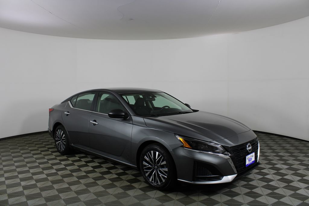  2025 Nissan Altima 2.5 SV FWD   