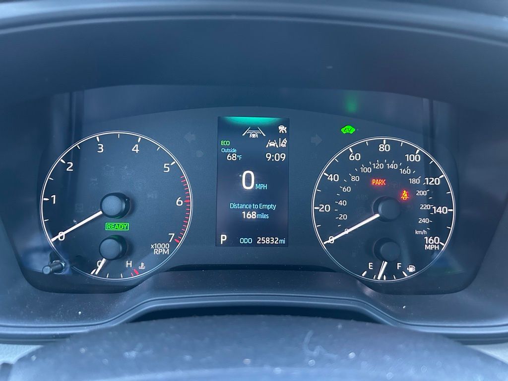 Thumbnail: 2025 Toyota Corolla - 22