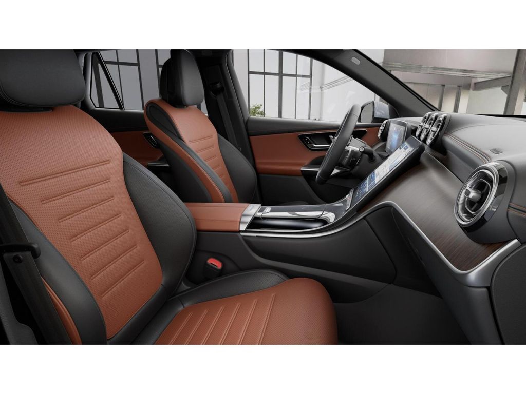 Thumbnail: 2026 Mercedes-Benz GLC - 4