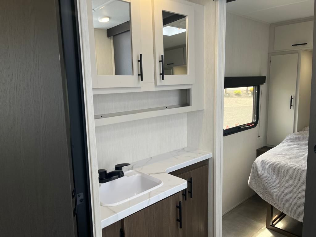 2026 Prime Time TRACER 235RK Travel Trailer