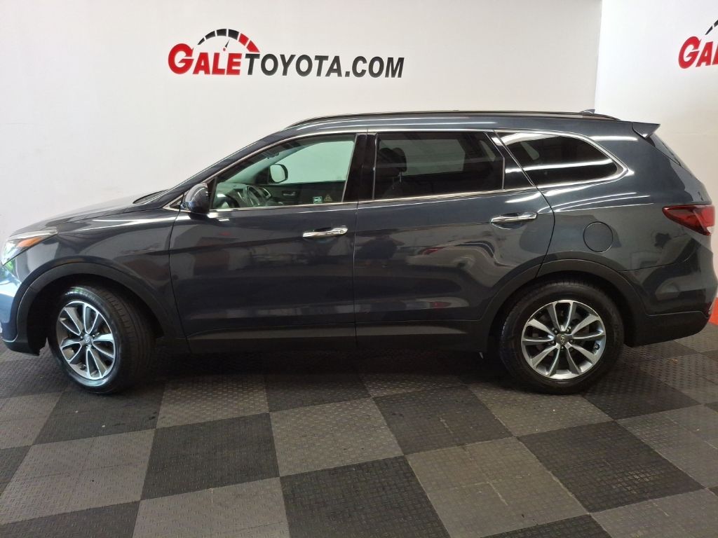 Used 2017 Hyundai Santa Fe SUV