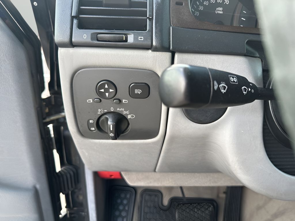 Used Car 2002 Mercedes-benz G-class  G 500 For Sale In Austin, Texas