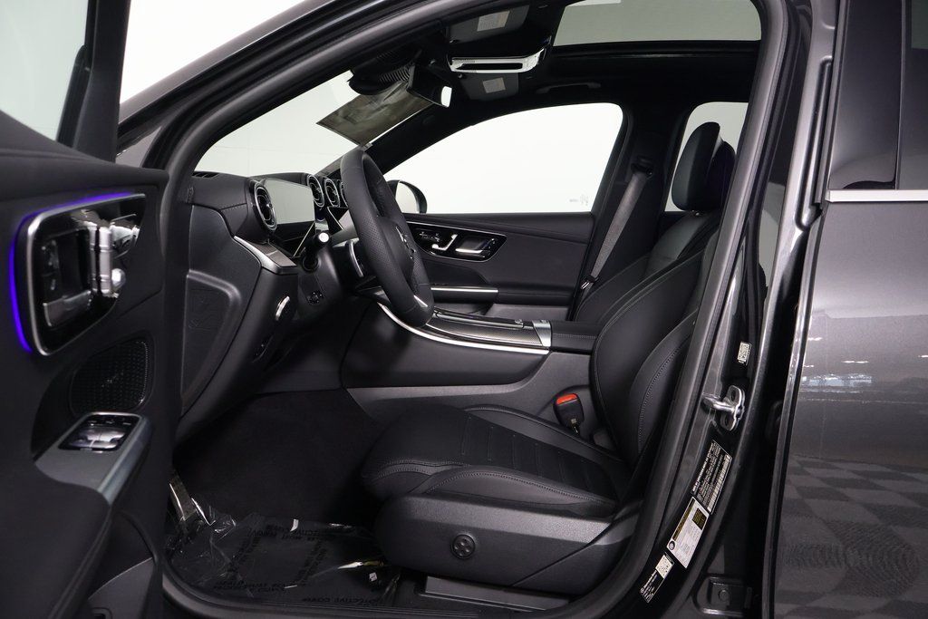 Thumbnail: 2026 Mercedes-Benz GLC - 5