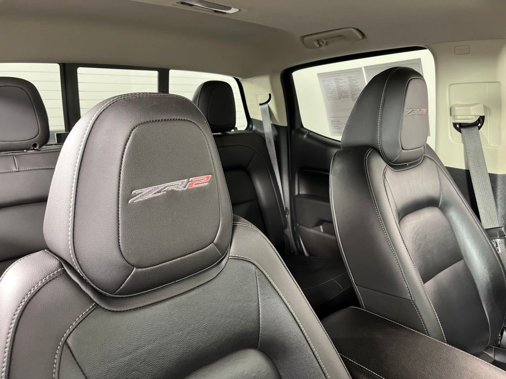 Thumbnail: 2021 Chevrolet Colorado - 10