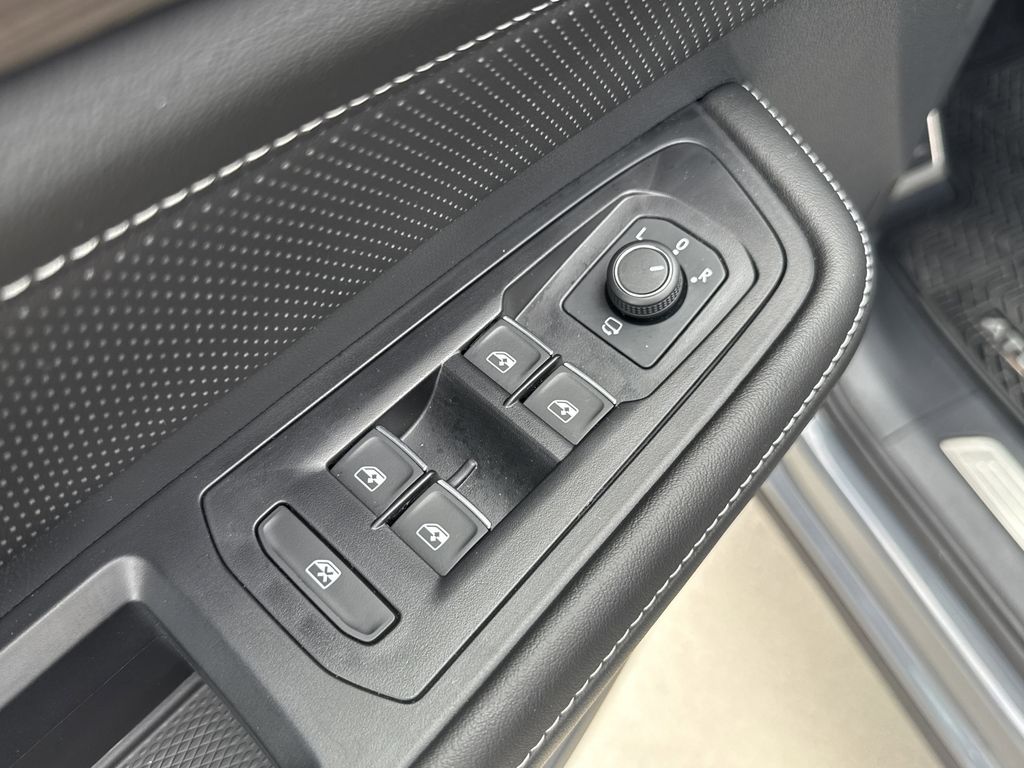 2026 Volkswagen Atlas 2.0T SEL Premium R-Line - 10