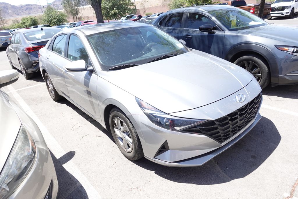 2021 Hyundai Elantra 2.0 SE IVT's photo