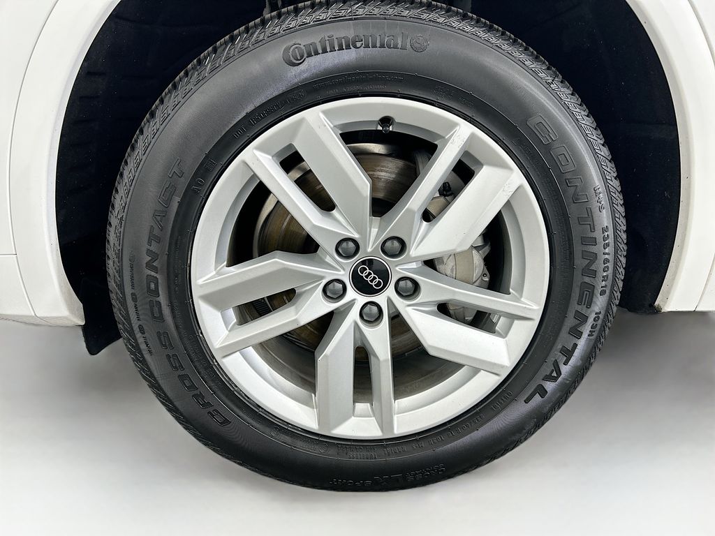 Thumbnail: 2023 Audi Q5 - 28