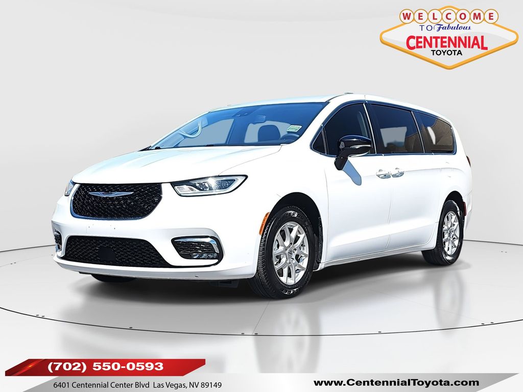 2024 Chrysler Pacifica