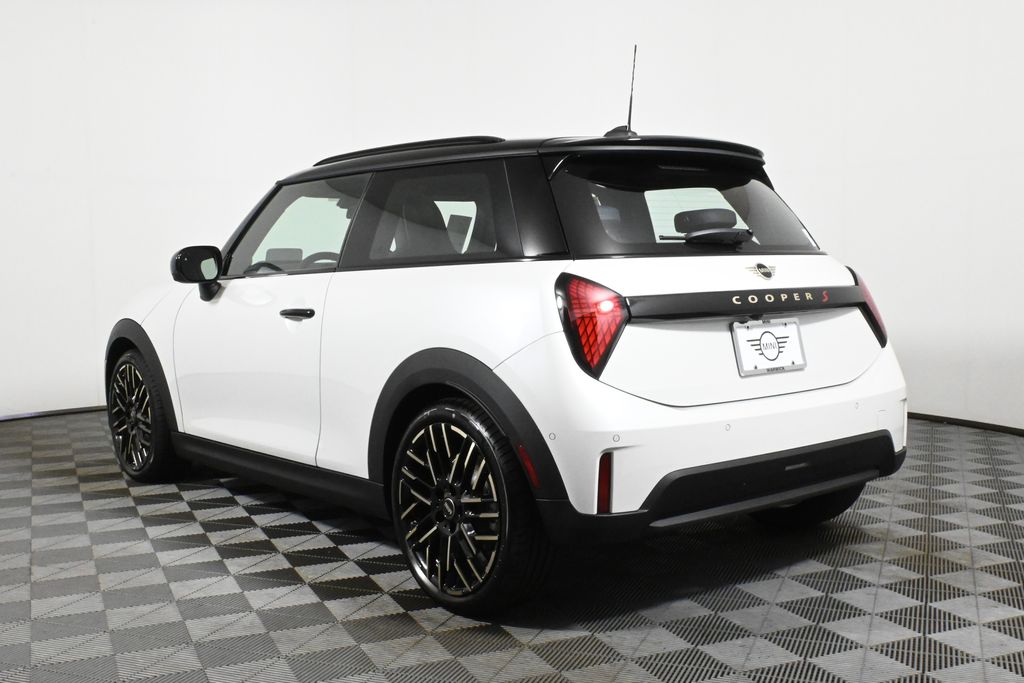 Thumbnail: 2025 MINI Cooper - 5