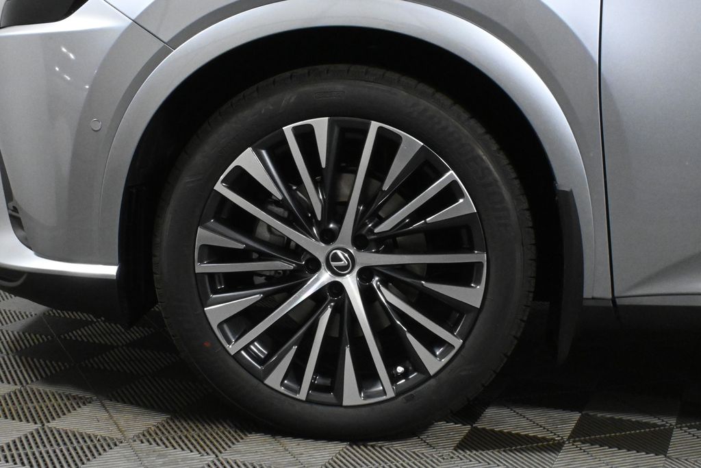 Thumbnail: 2025 Lexus RX - 12
