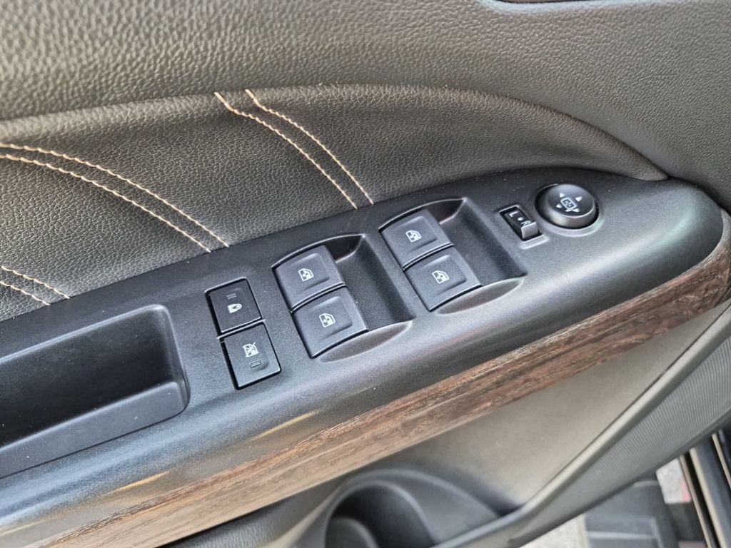 Used Car 2022 Gmc Canyon  Denali For Sale Under $35,000 In Austin, Texas