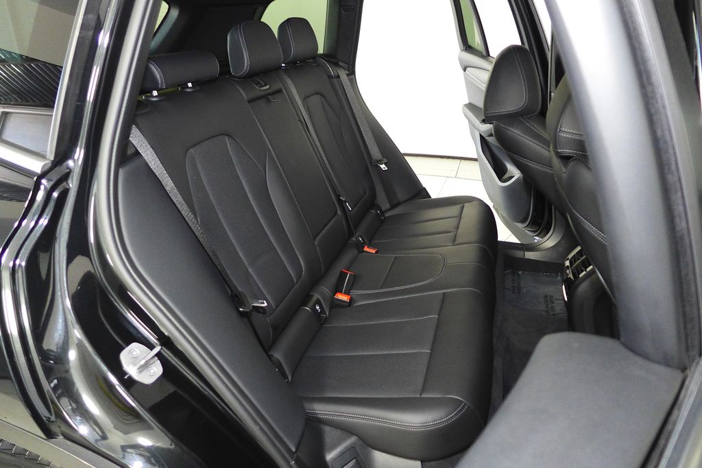 Thumbnail: 2022 BMW X3 - 20