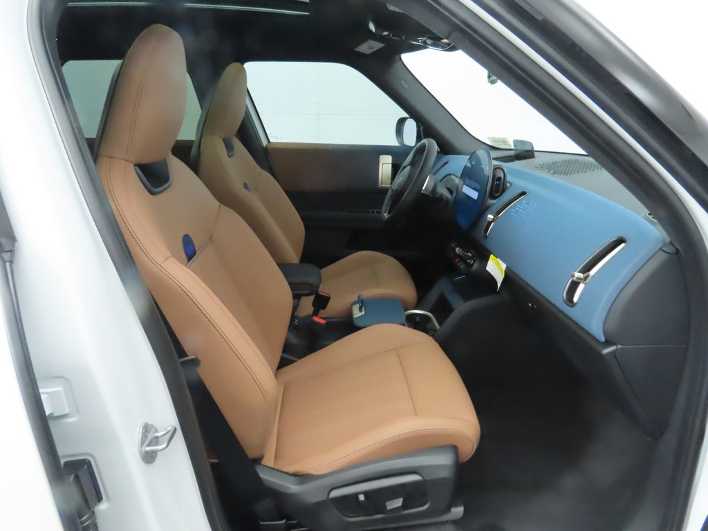 2025 MINI Cooper Countryman Iconic 22