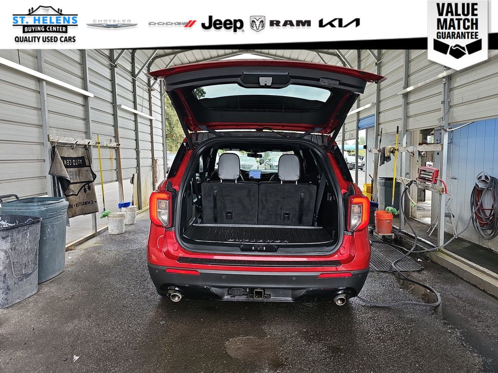 View vehicle photo 5