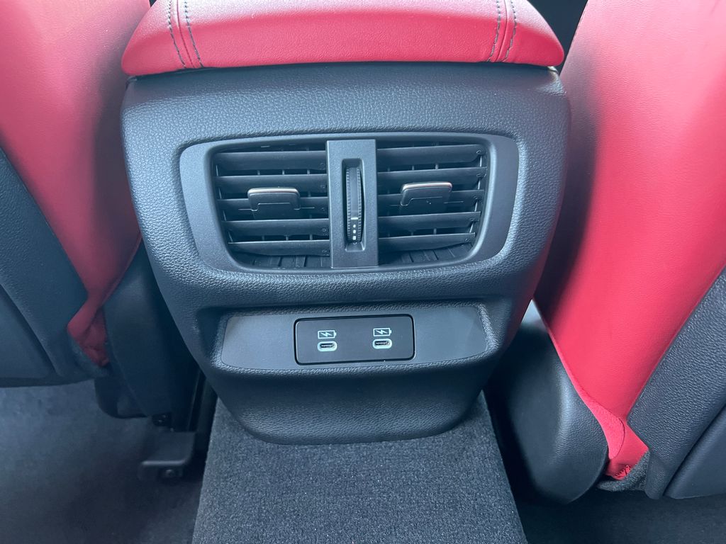 Thumbnail: 2025 Acura TLX - 22