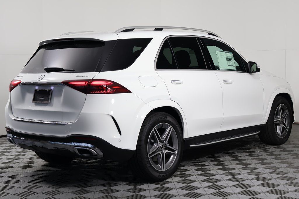 Thumbnail: 2026 Mercedes-Benz GLE - 2